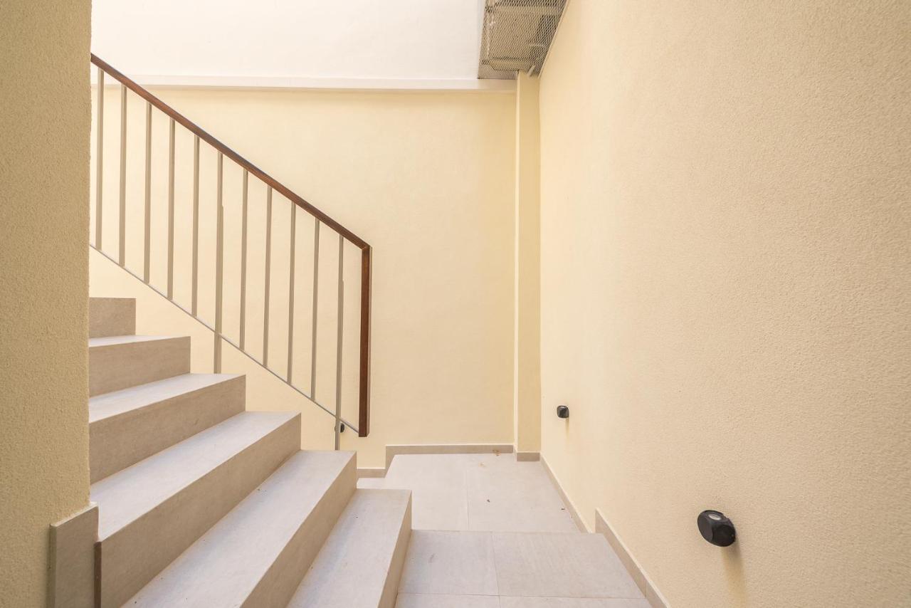 Apollonos 28 Luxury Suites Athens Exterior photo